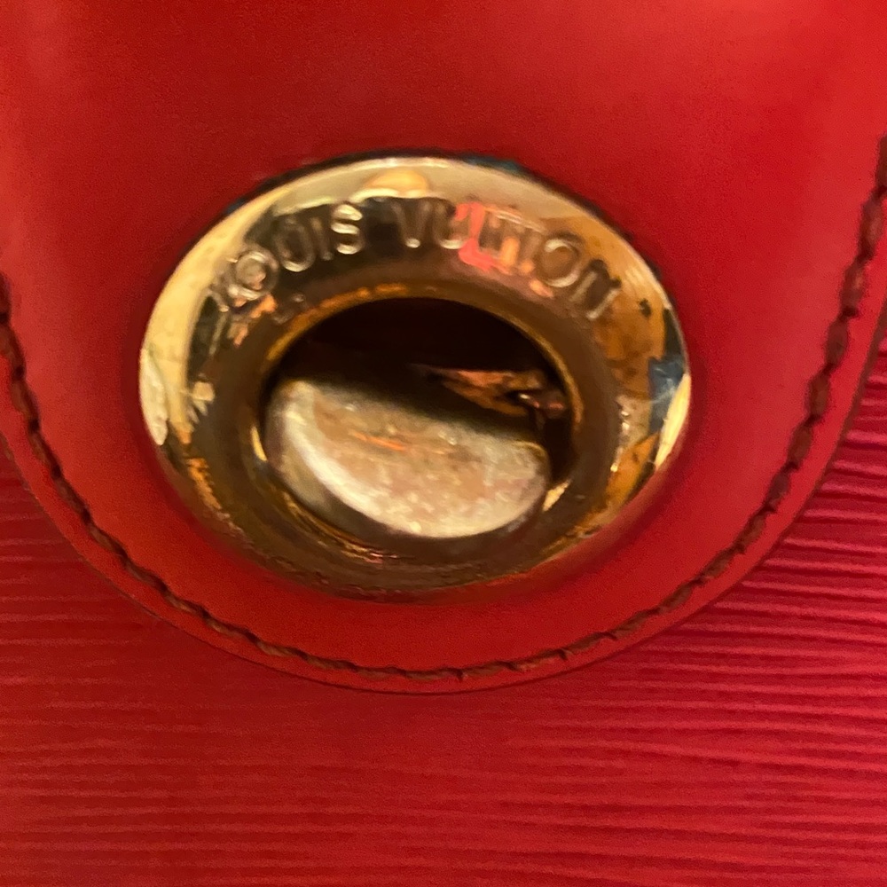 Elegant Red L V Women's Bag - Picture 4 of 16